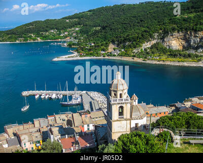 Portovenere Chiesa di San Lorenzo Banque D'Images