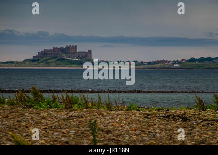 Château de Bamburgh, de Lindisfarne Banque D'Images