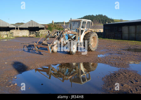1970 tracteur Ford 4000 Banque D'Images