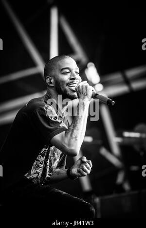 Kid Cudi exécutant à un festival de musique en Colombie-Britannique Canada en noir et blanc. Banque D'Images