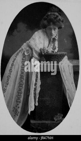 Mme Phyllis Dare - Actrice édouardienne Banque D'Images