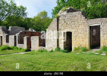 Bureau de poste Ligne, Tyneham, Dorset abandonné en 1943 Banque D'Images