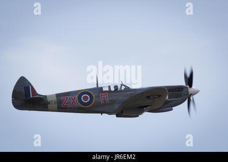 Imperial War Museum Duxford Flying Legends Classic vintage Airshow 2015 Banque D'Images