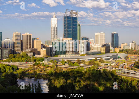 Quartier Central des Affaires et le centre des congrès et des expositions de Perth de Kings Park - Perth, WA, Australie Banque D'Images