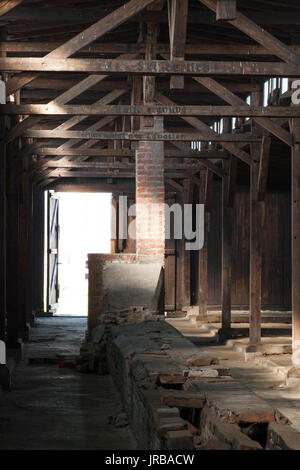L'intérieur de la caserne à Auschwitz Birkenau - ancien camp de concentration nazi. oswiecim brzezinka, Pologne Banque D'Images