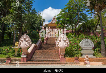 Wat Phnom à Phnom Penh, Cambodge Banque D'Images