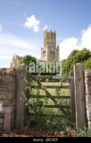 Eglise de St.Mary et tous les saints du centre, Fotheringhay Northants Banque D'Images