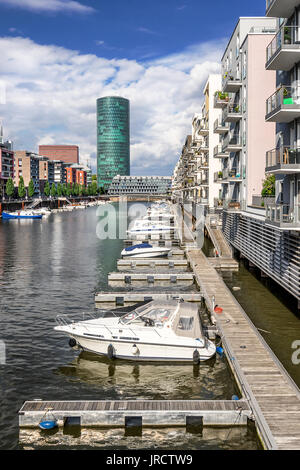 Westhafen marina à Frankfurt am Main Banque D'Images