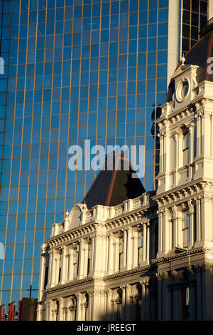 Douanes historique et moderne bâtiment de verre, Auckland, île du Nord, Nouvelle-Zélande Banque D'Images