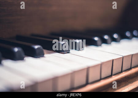 Touches piano closeup macro piano vintage - Banque D'Images