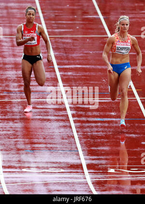 Londres, Grande-Bretagne. 5 Août, 2017. Dafne Schippers(R) des Pays-Bas au cours de la concurrence du 100 m femmes de chaleur au Championnats du monde IAAF 2017 à Londres, Grande-Bretagne, le 5 août, 2017. Credit : Luo Huanhuan/Xinhua/Alamy Live News Banque D'Images