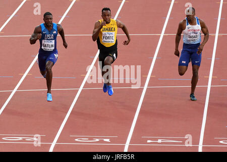 Londres, Royaume-Uni. 5 août 2017. (L) à (R) Justin Gatlin (USA), Julian Forte (Jamaïque) et James Dasaolu (GB) prendre part au 100 m demi-finales à la London Stadium, le deuxième jour de l'IAAF World Championships London 2017 Crédit : Stephen Chung / Alamy Live News Banque D'Images