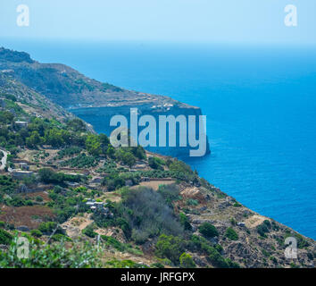 Les falaises de Dingli à Malte Banque D'Images