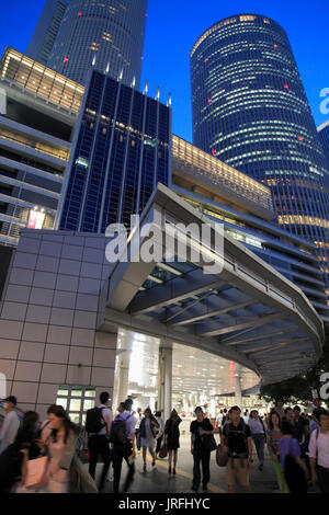 Nagoya, Aichi, Japon, JR Central Towers, les gens, Banque D'Images