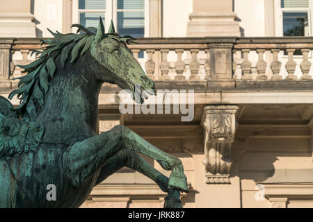 Pegasusbrunnen und Schloss Mirabell, Österreich | Pegasus Fontaine à Palais Mirabell à Salzbourg, Autriche Banque D'Images