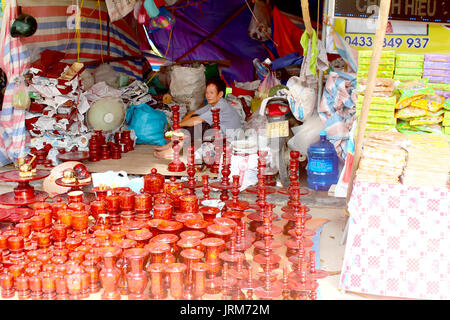 HAI Duong, Vietnam, SEPTEMBRE, 8 : La vie des Vietnamiens au vendeur sur le marché, Septembre 8, 2014 à Hai Duong, Vietnam Banque D'Images