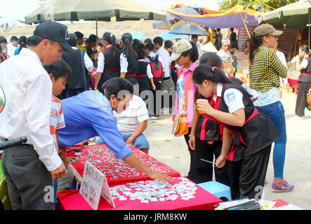 HAI Duong, Vietnam, septembre, 10 personnes : bonne vente, Septembre 10, 2014 à Hai Duong, Vietnam Banque D'Images