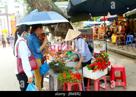 HAI Duong, Vietnam, septembre, 10 personnes : bonne vente, Septembre 10, 2014 à Hai Duong, Vietnam Banque D'Images