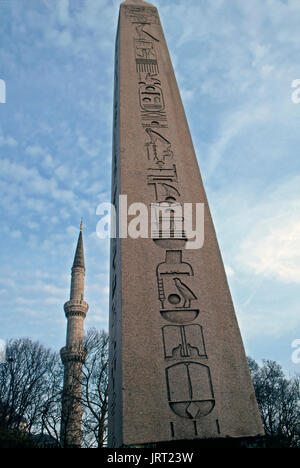 Obélisque égyptien du pharaon Thoutmosis III à l'Hippodrome,Istanbul,Turquie Banque D'Images