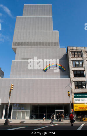 L'extérieur du nouveau musée d'art contemporain sur le Bowery à Manhattan, New York City, USA Banque D'Images