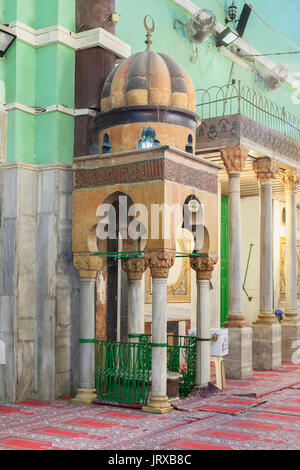 Inhumation de Abraham, mosquée Ibrahim, grotte de Machpela également appelé tombeau des ancêtres, Caveau des Patriarches, à Hébron, en Palestine Banque D'Images