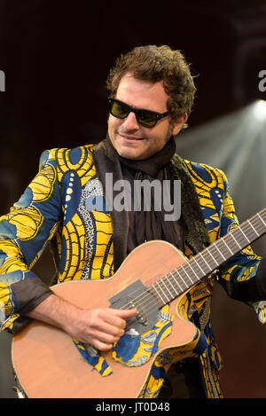 Matthieu Chedid 'M' de l'Lamomali au festival WOMAD, Charlton Park, Malmesbury, Wiltshire, Angleterre, Juillet 29, 2017 Banque D'Images