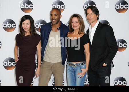 Beverly Hills, CA, USA. 6e août, 2017. 06 août 2017 - Los Angeles, Californie - Finola Hughes, Donnell Turner, Nancy Lee Grahn, Michael Easton. ABC 2017 Summer TCA Tour qui a eu lieu au Beverly Hilton Hotel à Beverly Hills. Crédit photo : Birdie Thompson/AdMedia Crédit : Birdie Thompson/AdMedia/ZUMA/Alamy Fil Live News Banque D'Images