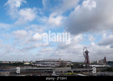 Londres, Grossbritannien. 06Th Aug, 2017. Das Olympiastadion à Londres mit dem ArcelorMittal Orbit, Uebersicht, l'Olympiapark, Allgemein, fonction, Randmotiv, am 03.08.2017 Leichtathletik Weltmeisterschaft 2017 à Londres/ Grossbritannien, vom 04.08. - 13.08.2017. | Verwendung weltweit Credit : dpa/Alamy Live News Banque D'Images