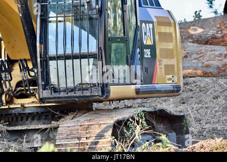 Matériel d'exploitation forestière chargeuse Caterpillar bulldozer Banque D'Images