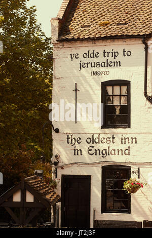 Ye Olde Trip to Jerusalem, qui prétend être le plus vieux pub d'Angleterre, Castle Rock, Nottingham, Nottinghamshire, East Midlands, Angleterre Banque D'Images