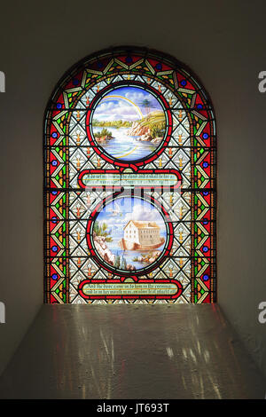 Vitrail dans l'église de la Vierge Marie, Tissington, Derbyshire Banque D'Images