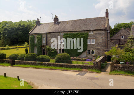 Ferme en tête ville Village Tissington, Derbyshire Banque D'Images