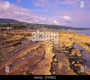 Une très belle vue vers la baie de merlan situé sur le sud-est de l'île d'Arran Banque D'Images