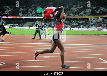 Londres, Royaume-Uni. 07-Août-17. Faith Chepngetich KIPYEGON de Kenya célébrer sa victoire après avoir remporté le 1500 m femmes lors de la finale 2017, championnats du monde IAAF, Queen Elizabeth Olympic Park, Stratford, London, UK. Crédit : Simon Balson/Alamy Live News Banque D'Images