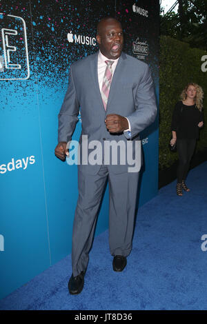West Hollywood, CA. 7e août, 2017. Shaquille O'Neal au covoiturage Karaoke : la série sur Apple Musique fête de lancement au Chateau Marmont à West Hollywood, Californie le 7 août 2017. Credit : Faye Sadou/media/Alamy Punch Live News Banque D'Images