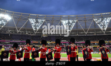 Londres, Royaume-Uni. 7e août, 2017. Une musique militaire joue à l'IAAF Londres 2017 Championnats du monde d'athlétisme à Londres, Royaume-Uni, le 7 août 2017. Photo : Bernd Thissen/dpa/Alamy Live News Banque D'Images