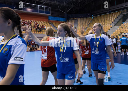 Celje, Slovénie. Le 06 août, 2017. Équipes sur le podium célébrer au Women's European Championship à Zlatorog Arena le 6 août 2017 à Celje, Slovénie. Credit : Rok Rakun/Pacific Press/Alamy Live News Banque D'Images