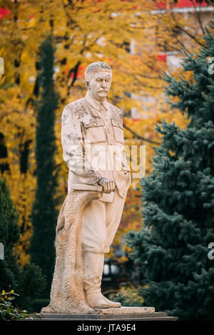 La région de Shida Kartli, Gori, en Géorgie, de l'Eurasie. Statue de Joseph Staline, Monument aux alentours du musée de musée de Joseph Staline à Gori - la patrie de Staline Banque D'Images