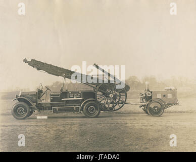 Fire Engine, Hinckley fire brigade, Leicestershire. c1930s, photographie d'archive historique Banque D'Images