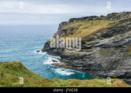 Château de Tintagel Tintagel sur île, Cornwall, Angleterre, Royaume-Uni, Europe Banque D'Images