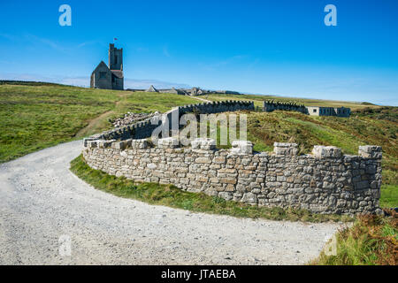 L'église de Sainte-Hélène, l'île de Lundy, Canal de Bristol, Devon, Angleterre, Royaume-Uni, Europe Banque D'Images