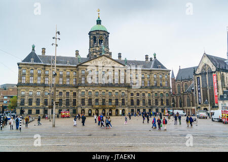 Le Palais Royal sur la place du Dam, à Amsterdam, Pays-Bas, Europe Banque D'Images