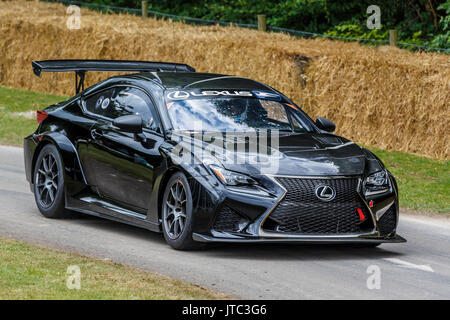 2017 Lexus RC-F 500 GT de la version GT3 voiture avec chauffeur Lorenz Frey au Goodwood Festival of Speed 2017, Sussex, UK. Banque D'Images