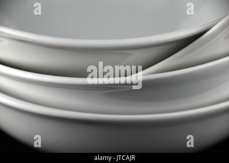 Certains bols en céramique blanche, céramique,plat en porcelaine Banque D'Images