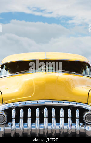 1950 Buick huit 'Haché et abandonné' voiture personnalisée à un american car show. L'Essex. UK Banque D'Images