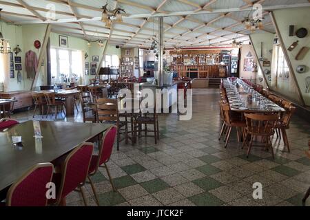 L 'Zippel-Haus» in Villa Baviera - anciennement la salle de réunion de l'infâme Colonia Dignidad - c'est maintenant un restaurant. Aujourd'hui Villa Baviera tente de générer des revenus en faisant la promotion du tourisme. (Photo prise 2015-11-13) | conditions dans le monde entier Banque D'Images