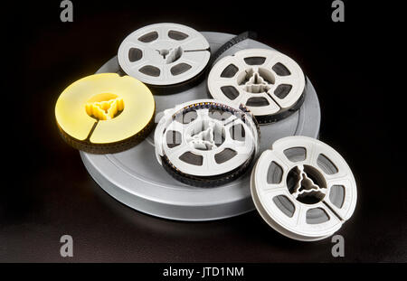 Old Time film 8mm et film bidons. Banque D'Images