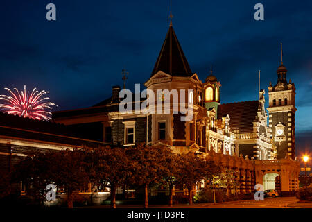 Gare ferroviaire historique et d'artifice, Dunedin, île du Sud, Nouvelle-Zélande Banque D'Images