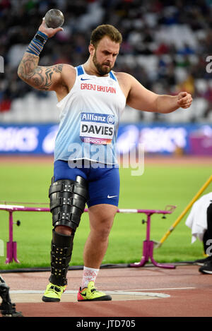 L'athlète britannique Aled Davies participe au lancer du poids F42 au Championnat du monde de para-athlétisme 2017 au stade de Londres Banque D'Images