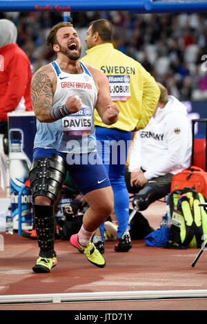 L'athlète britannique Aled Davies participe au lancer du poids F42 au Championnat du monde de para-athlétisme 2017 au stade de Londres Banque D'Images